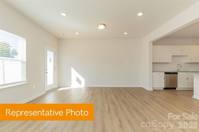 5418 Starfall Way, Charlotte, NC 28214