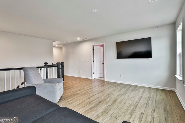 209 Randall Drive, Peachtree City, GA 30269