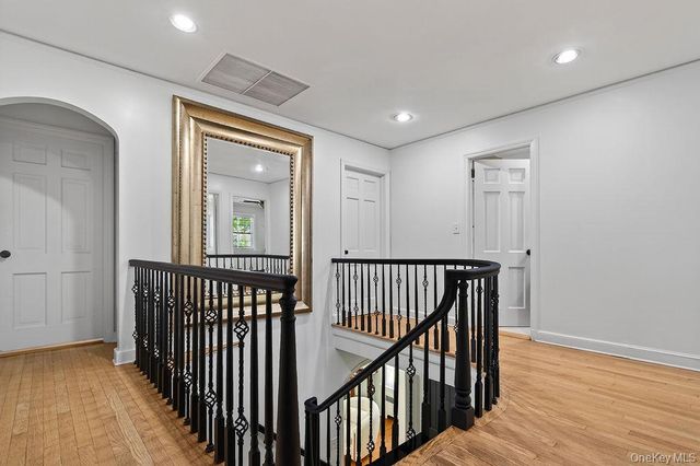91 Central Parkway, Mount Vernon, NY 10552