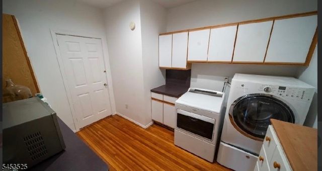 288 Paterson Ave, Little Falls Twp., NJ 07424