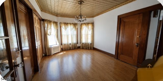 288 Paterson Ave, Little Falls Twp., NJ 07424