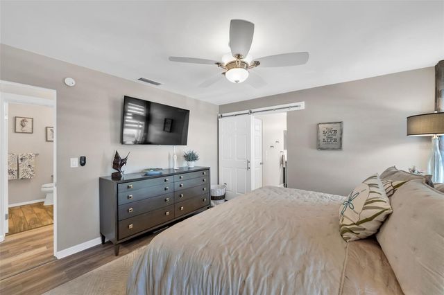 5400 GULF DRIVE 32, Holmes Beach, FL 34217