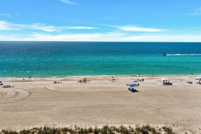 5400 GULF DRIVE 32, Holmes Beach, FL 34217