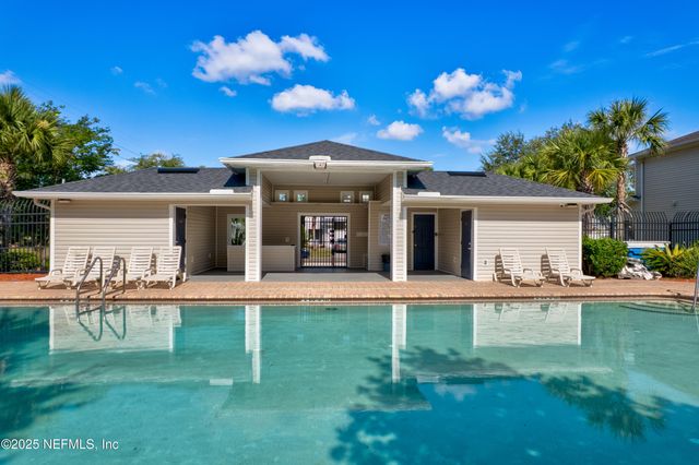 1509 BISCAYNE BAY Drive, Jacksonville, FL 32218