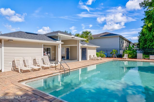 1509 BISCAYNE BAY Drive, Jacksonville, FL 32218