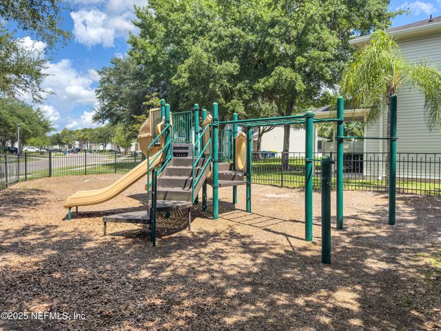 1509 BISCAYNE BAY Drive, Jacksonville, FL 32218