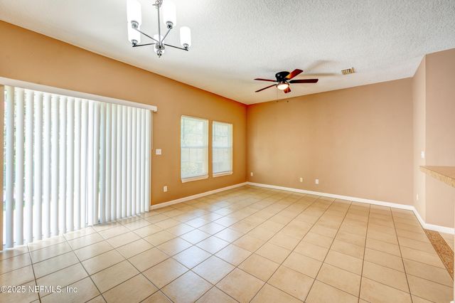 1509 BISCAYNE BAY Drive, Jacksonville, FL 32218