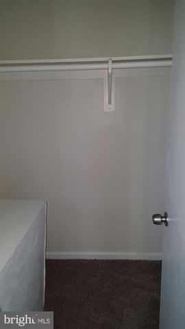 1833 ADDISON RD, District Heights, MD 20747