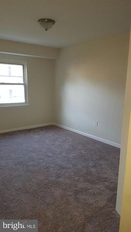 1833 ADDISON RD, District Heights, MD 20747