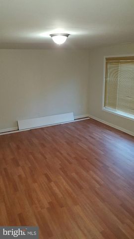 1833 ADDISON RD, District Heights, MD 20747