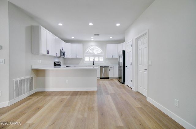 4747 E BLUE SPRUCE Lane, Gilbert, AZ 85298