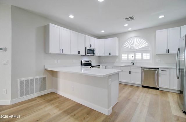 4747 E BLUE SPRUCE Lane, Gilbert, AZ 85298