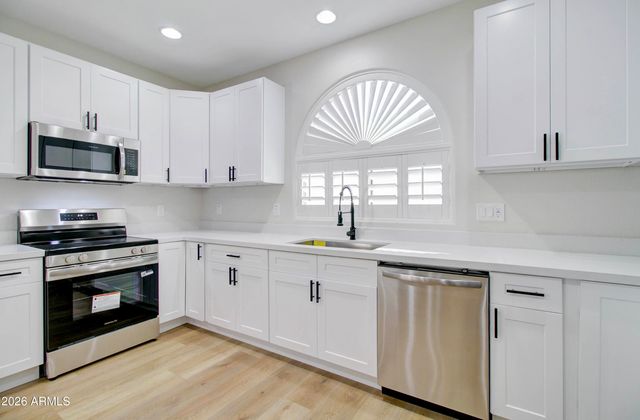 4747 E BLUE SPRUCE Lane, Gilbert, AZ 85298