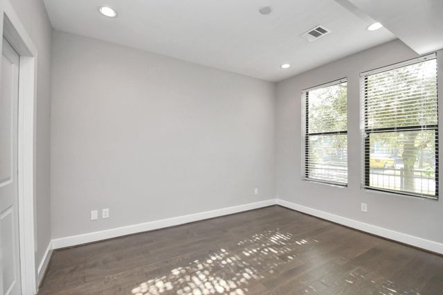 308 Palmer Street, Houston, TX 77003