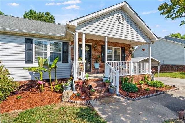 5 Hamilton Court, Thomasville, NC 27360