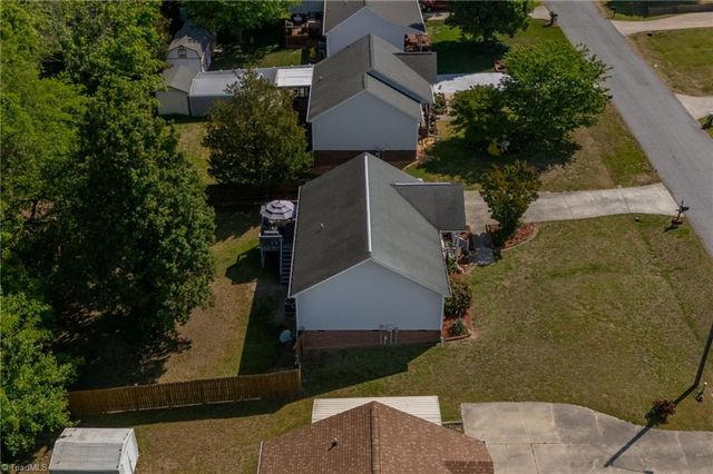 5 Hamilton Court, Thomasville, NC 27360