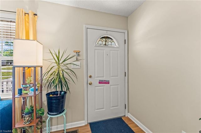 5 Hamilton Court, Thomasville, NC 27360