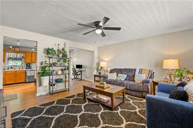 5 Hamilton Court, Thomasville, NC 27360