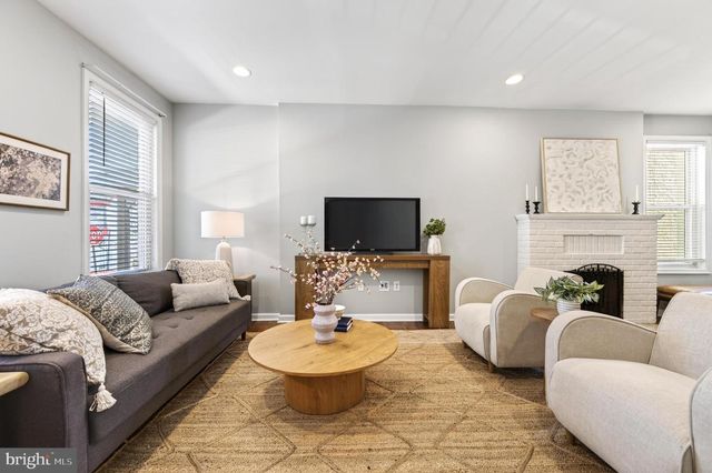 138 MAGNOLIA ST, West Chester, PA 19382