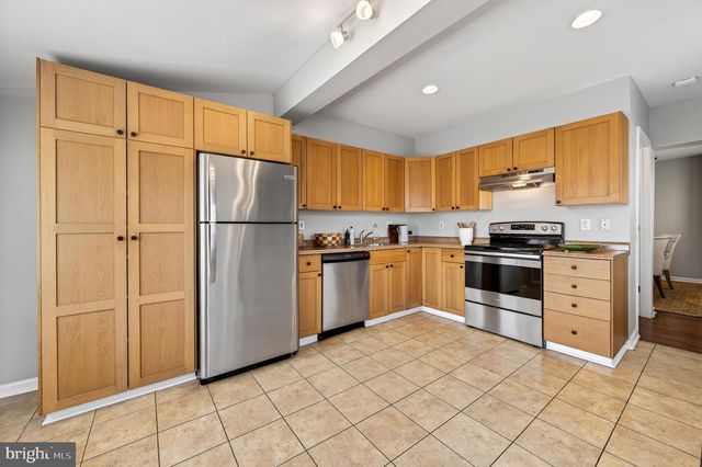 138 MAGNOLIA ST, West Chester, PA 19382