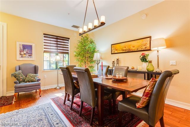 9088 Chula Vista ST 108-3, Naples, FL 34113