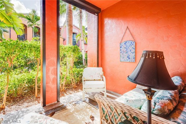 9088 Chula Vista ST 108-3, Naples, FL 34113