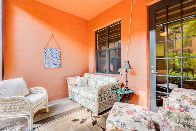 9088 Chula Vista ST 108-3, Naples, FL 34113