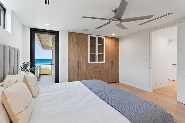 75 N Beach Road, Jupiter Island, FL 33455