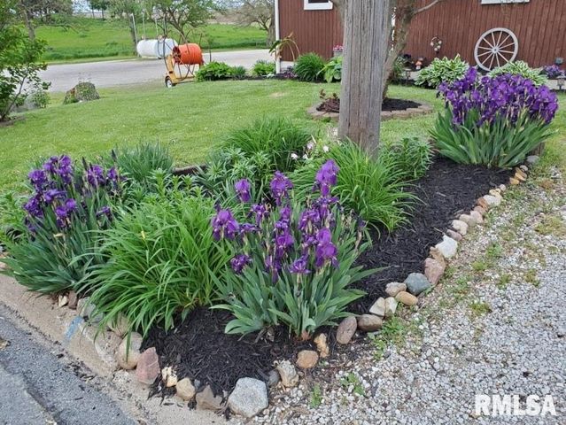 706 N STATE Street, Roanoke, IL 61561