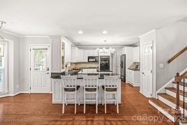 9516 Deer Spring Lane, Charlotte, NC 28210