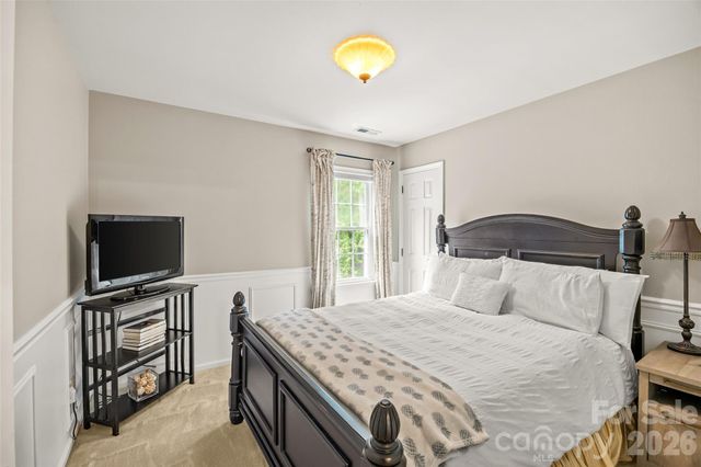 9516 Deer Spring Lane, Charlotte, NC 28210