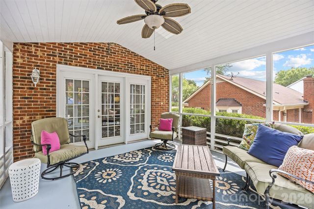 9516 Deer Spring Lane, Charlotte, NC 28210