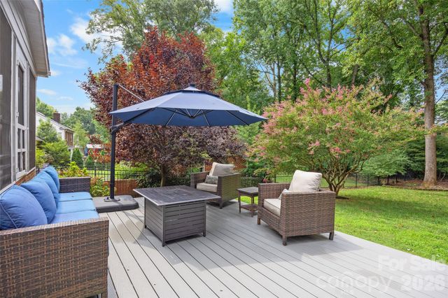 9516 Deer Spring Lane, Charlotte, NC 28210