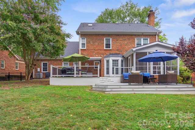 9516 Deer Spring Lane, Charlotte, NC 28210