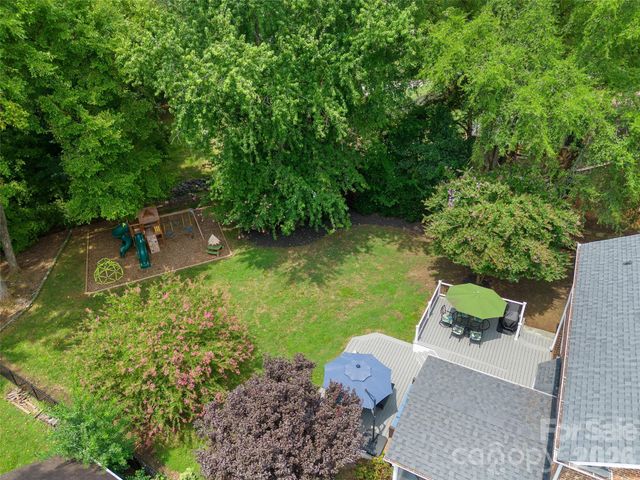 9516 Deer Spring Lane, Charlotte, NC 28210