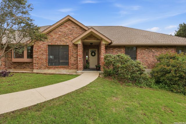 10445 Montanio Dr, New Braunfels, TX 78132