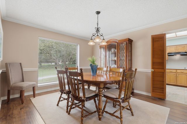10445 Montanio Dr, New Braunfels, TX 78132