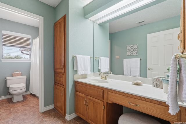 10445 Montanio Dr, New Braunfels, TX 78132