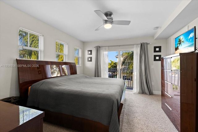 630 SE 15th St 3, Fort Lauderdale, FL 33316