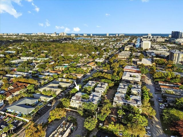 630 SE 15th St 3, Fort Lauderdale, FL 33316