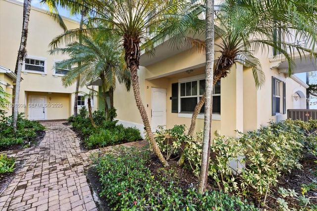 630 SE 15th St 3, Fort Lauderdale, FL 33316