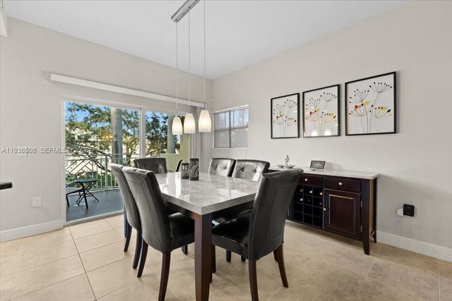 630 SE 15th St 3, Fort Lauderdale, FL 33316