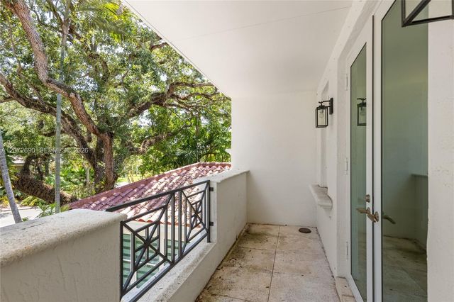 11050 Girasol Avenue, Coral Gables, FL 33156