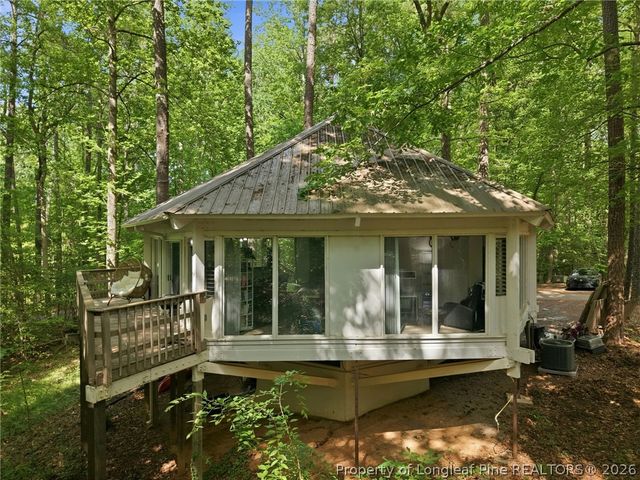 822 Hilltop Circle, Sanford, NC 27332