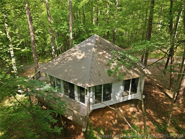 822 Hilltop Circle, Sanford, NC 27332