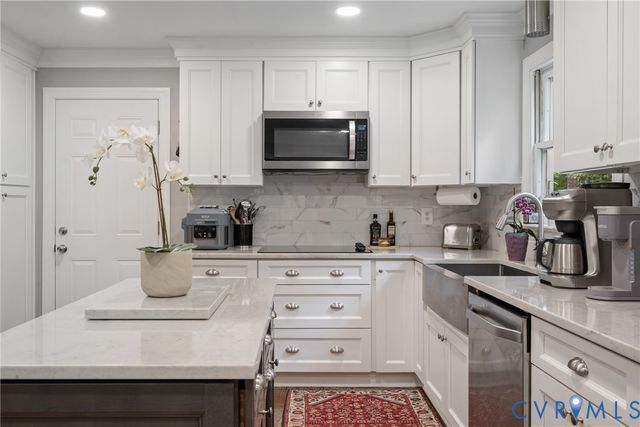 2709 Dalkeith Dr, Henrico, VA 23233