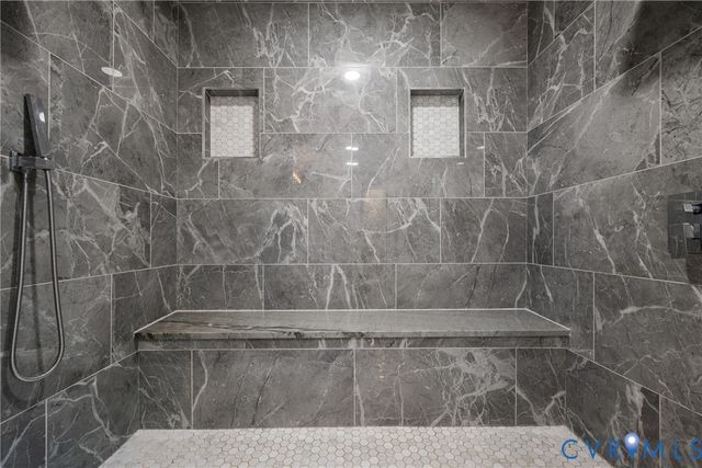 2709 Dalkeith Dr, Henrico, VA 23233