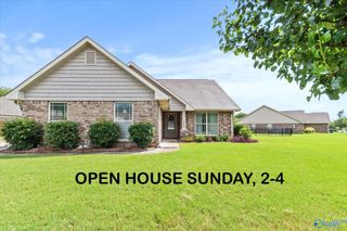 5052 Montauk Trail SE, Owens Cross Roads, AL 35763