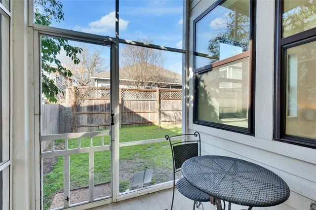 2105 Pennsylvania Ave 2, Austin, TX 78702