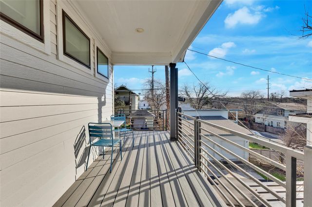 2105 Pennsylvania Ave 2, Austin, TX 78702